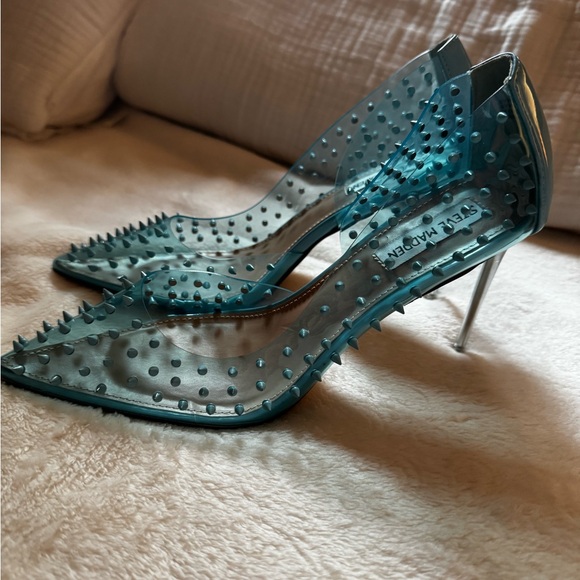 NWOT Steve Madden Clear Studded Spiked Heels 8 PATENT RARE COLOR - Picture 1 of 9
